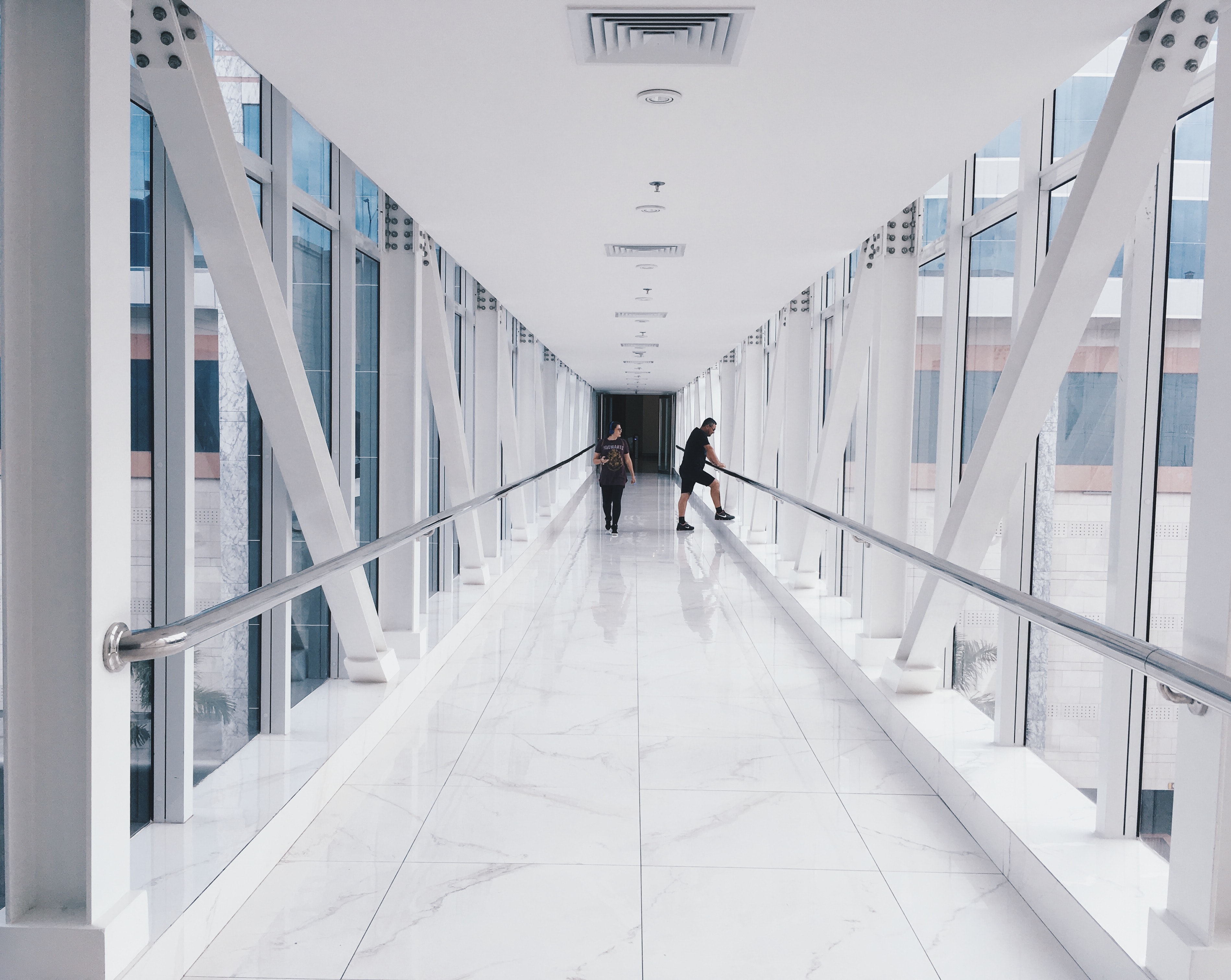 architecture-building-hallway-894144